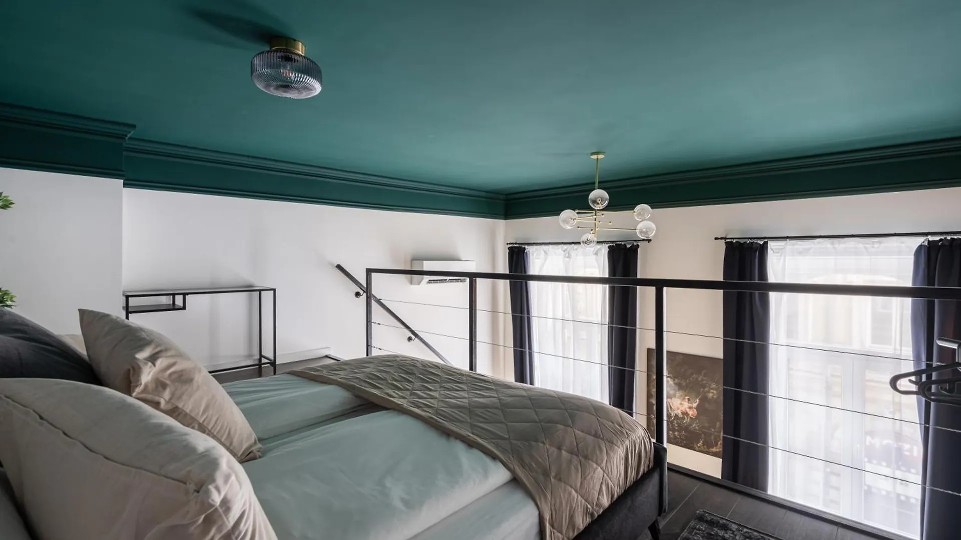 E41 - Trendy Boutique Apartments - Prime Spot By Bqa Budapeşte
