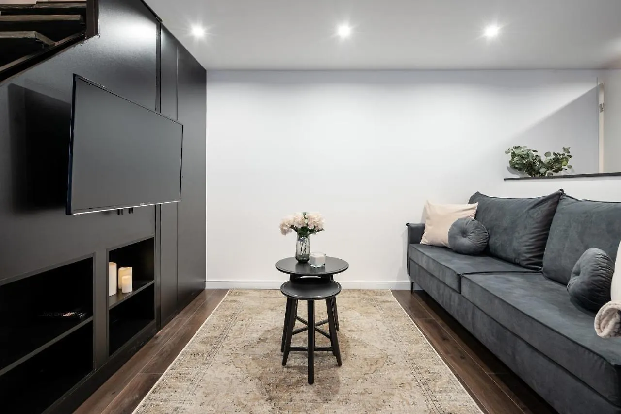 E41 - Trendy Boutique Apartments - Prime Spot By Bqa Budapeszt