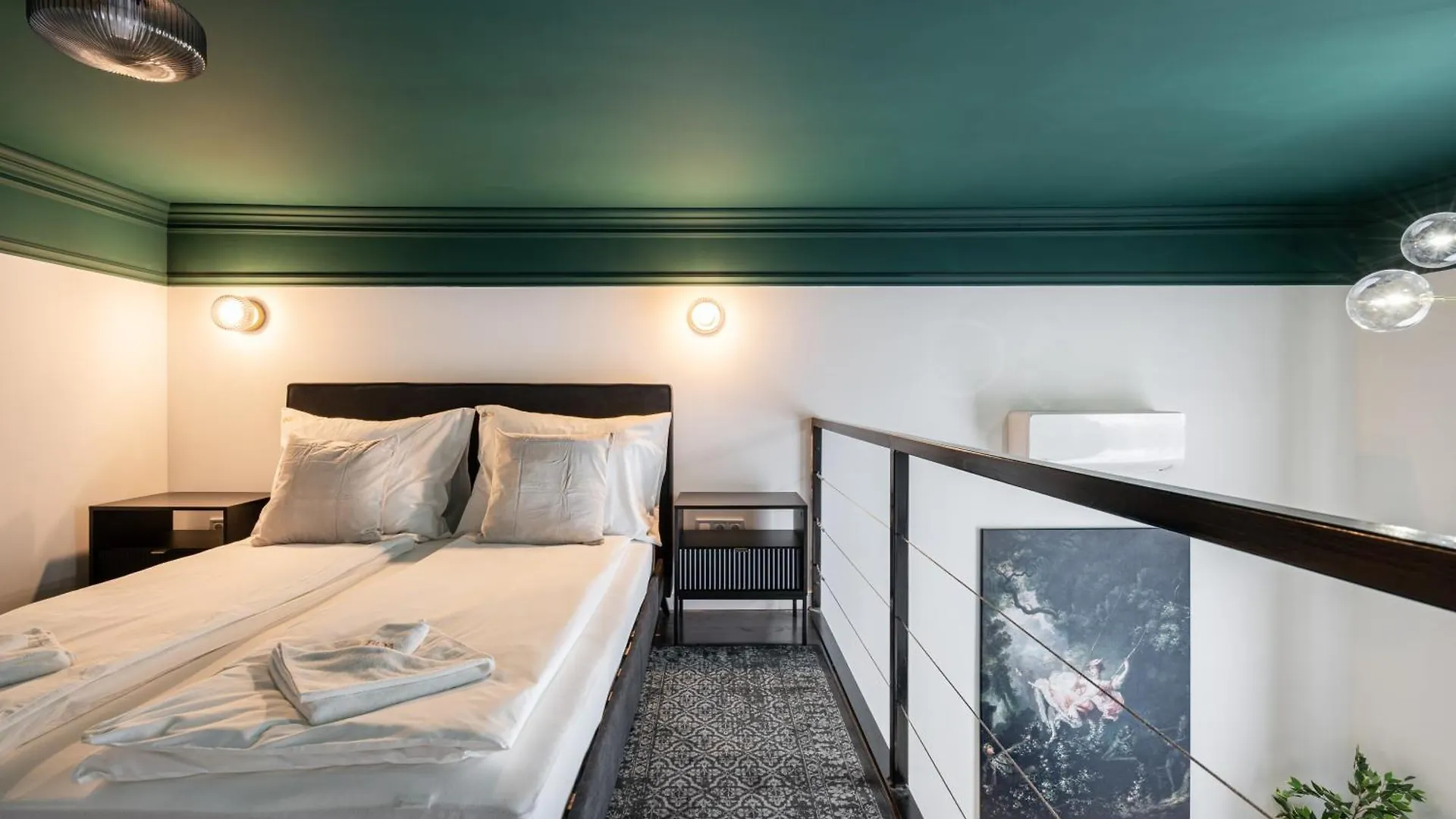 E41 - Trendy Boutique Apartments - Prime Spot By Bqa Budapest 0*,