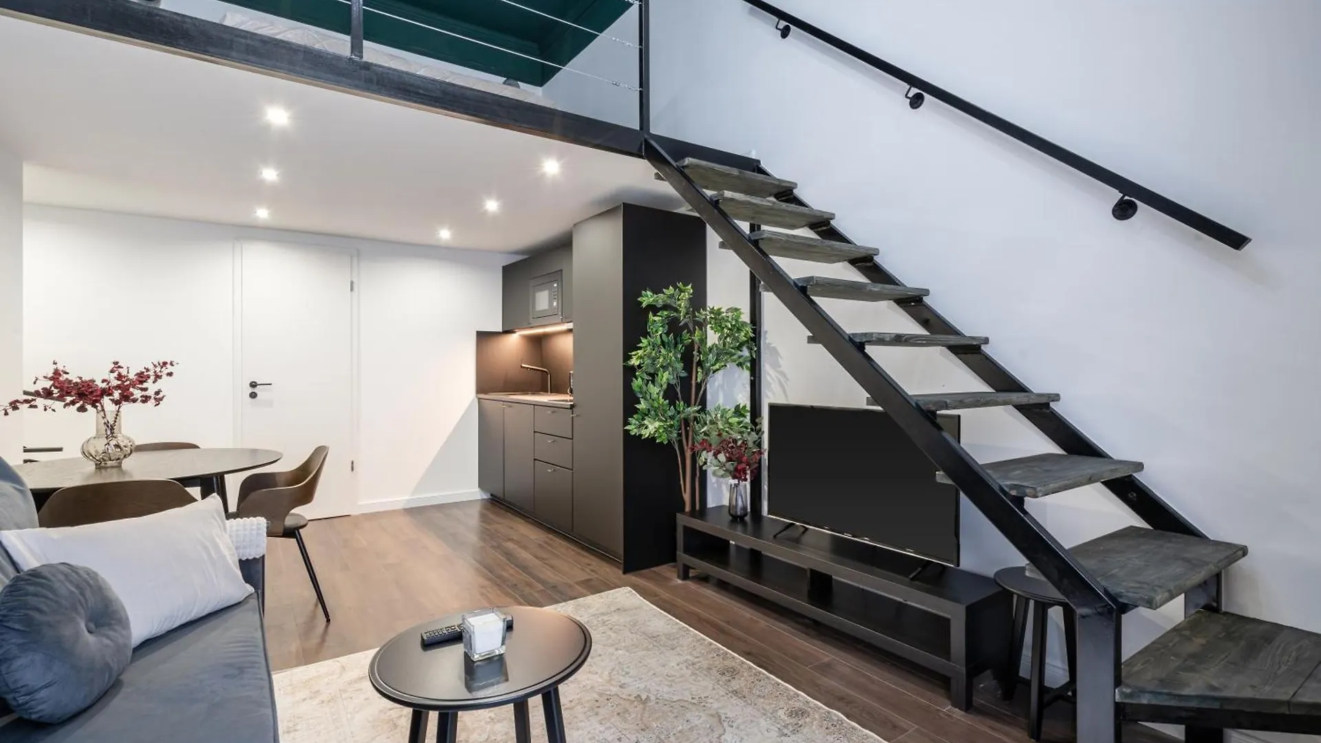 E41 - Trendy Boutique Apartments - Prime Spot By Bqa Budapeszt Węgry