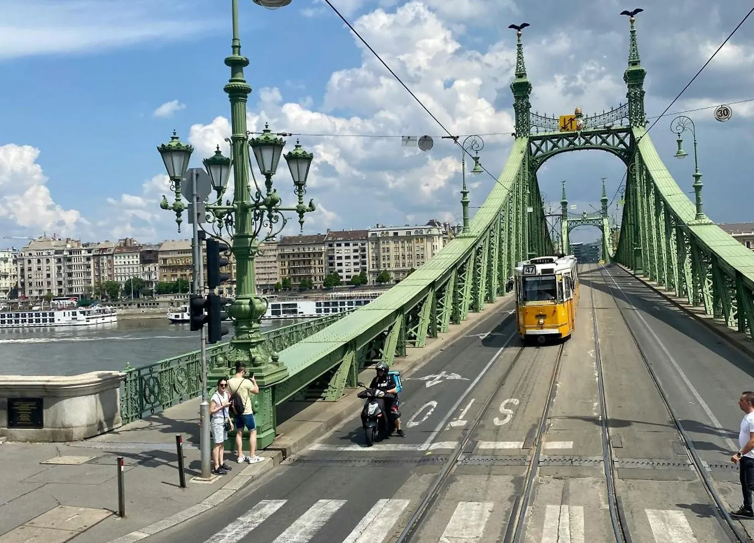 E41 - Trendy Boutique Apartments - Prime Spot By Bqa Budapest Hungary