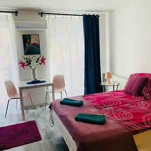 Apartament Onyx With Free Private Garage + Ac, Budapesta